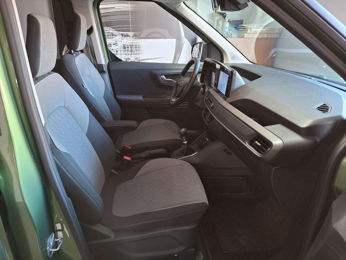 FORD - Tourneo Courier - 1.0 EcoBoost Titanium