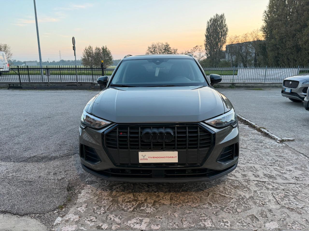 Audi Q3 35 TFSI Business