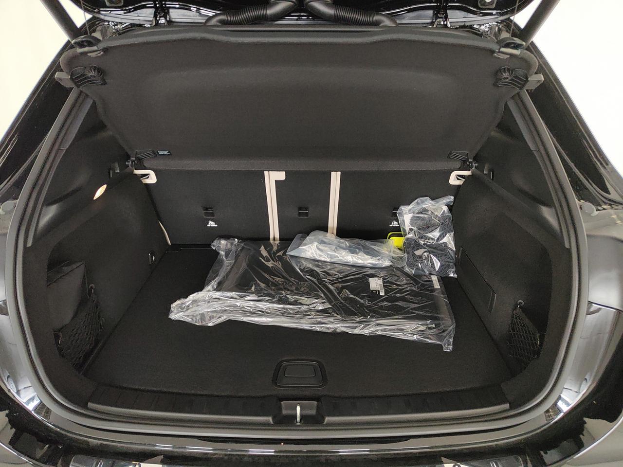 Mercedes-Benz GLA 200 d