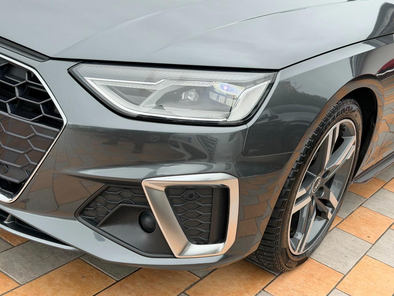 Audi A4 Avant 30 2.0 TDI 136 cv. MHEV S Tronic LINE EDITION