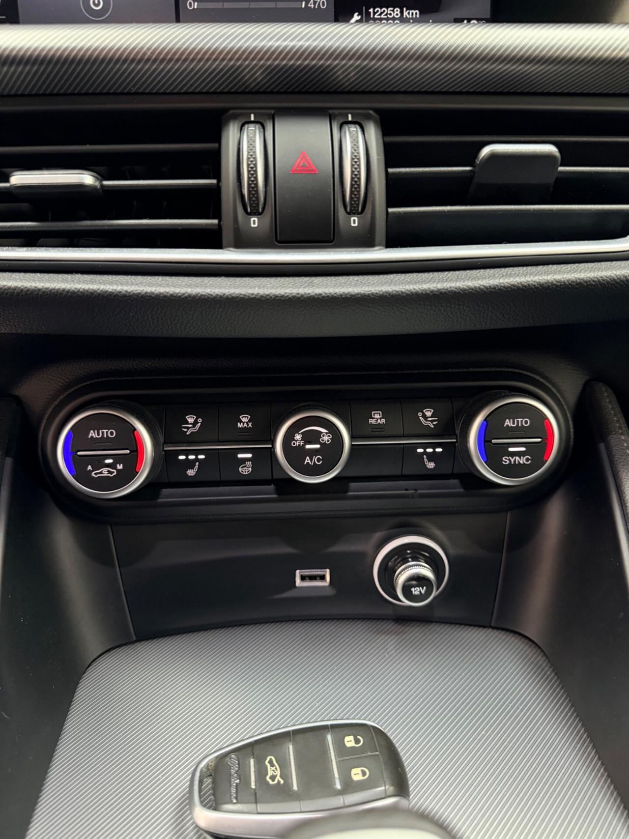 Alfa Romeo Stelvio 2.2 TD 210 CV AT8 Q4 Veloce MY21 EURO 6D TEMP
