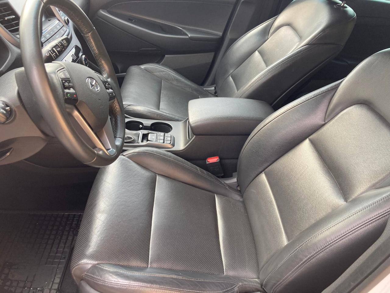 Hyundai tucson 1.7 141cv Full optonal 12/2016