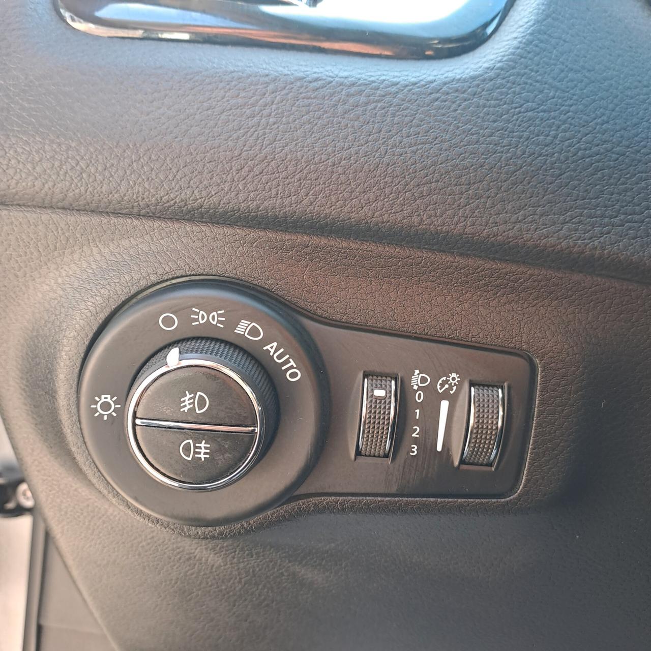 Jeep Compass 1.6 Mtj 120cv Night Eagle