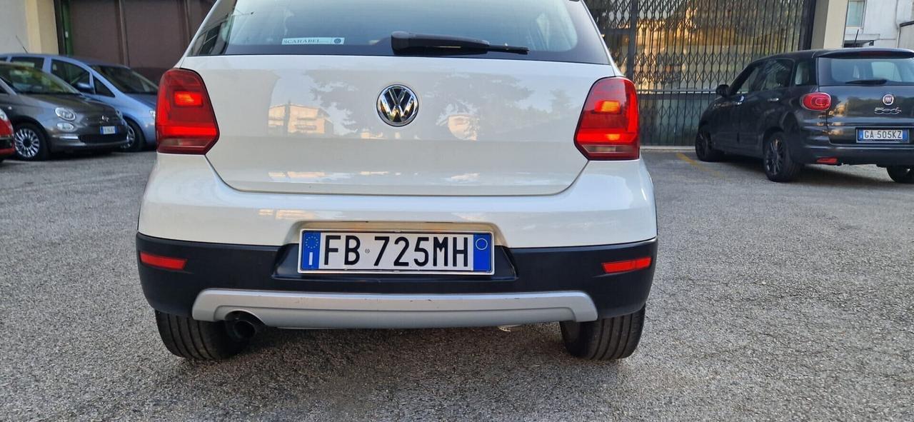 Volkswagen Polo Cross 1.4 TDI 90 CV 5p. Business N