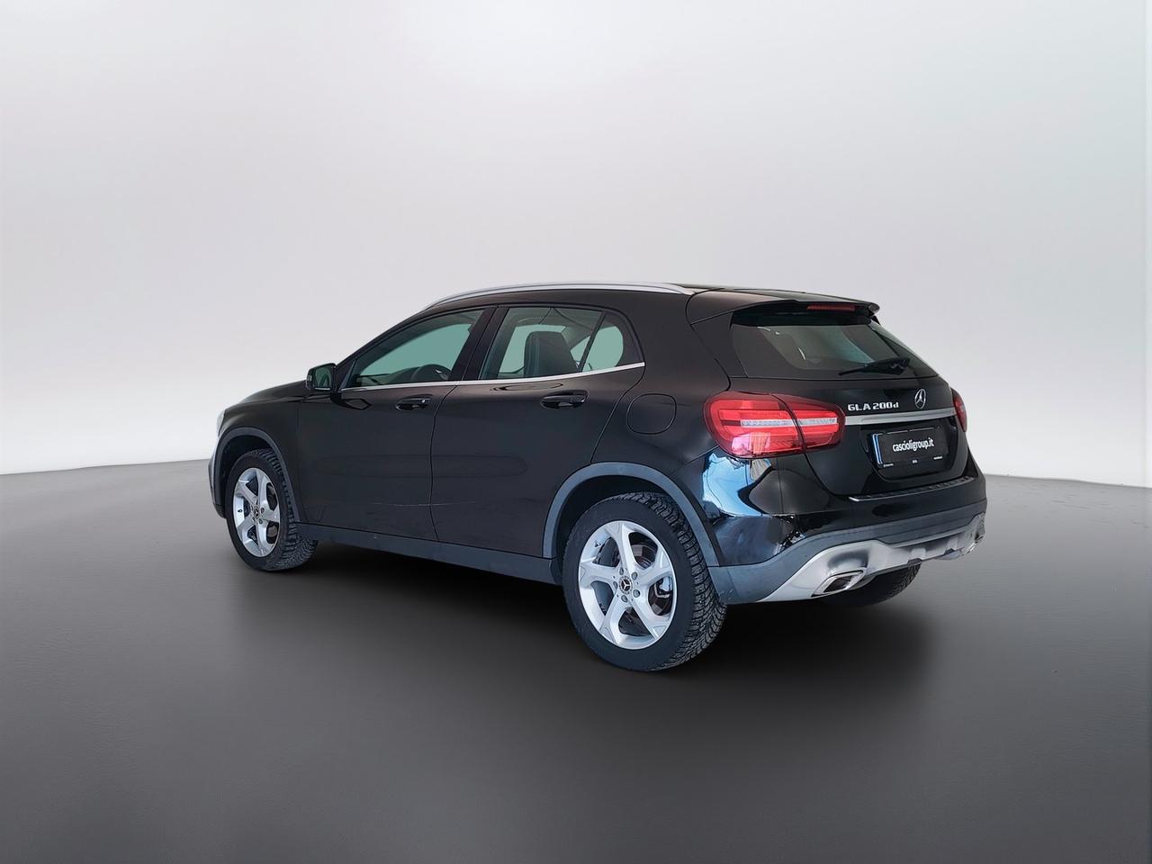 Mercedes-Benz GLA-X156 2017 - GLA 200 d Sport