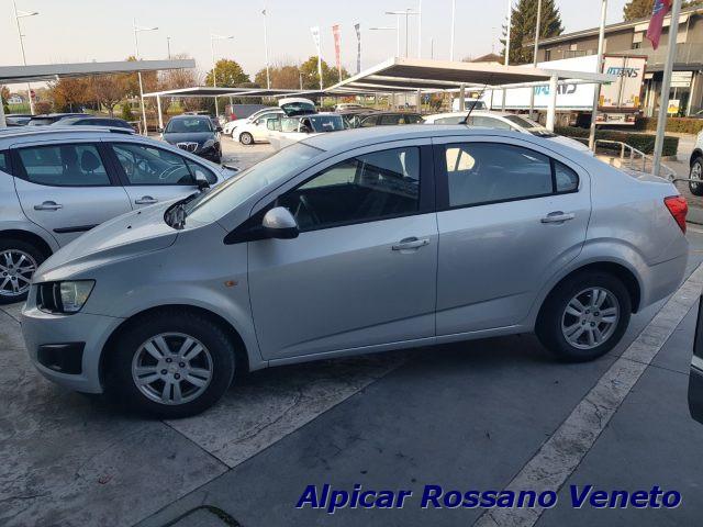 CHEVROLET Aveo 1.2 86CV 4 porte LT ok neop.