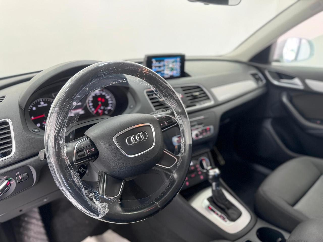 Audi Q3 2.0 TDI 150 CV quattro S tronic Sport