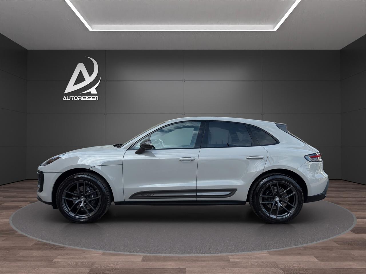 Porsche Macan 2.0 T Sport Chrono Plus PDLS PLUS PANO 20 '' UFFICIALE PORSCHE ITALIA