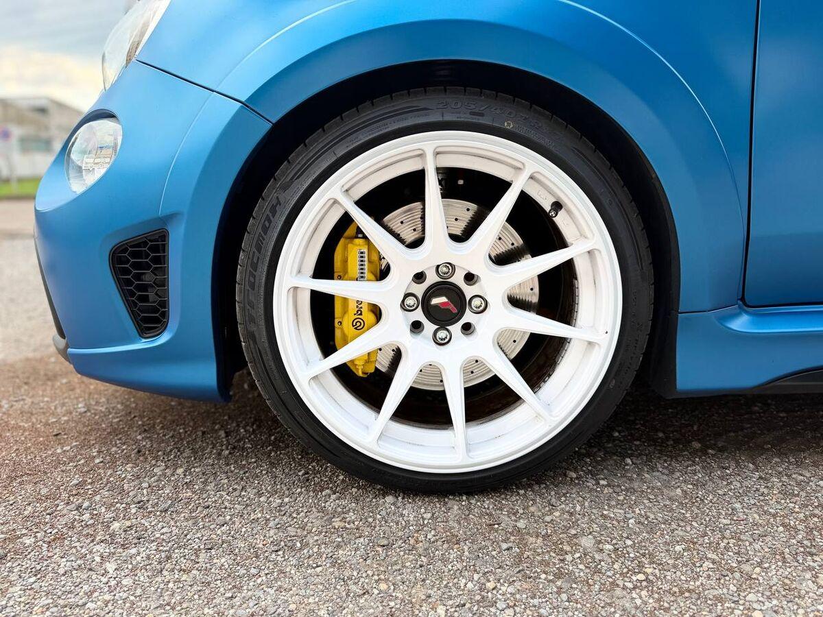 Abarth 695 1.4 t-jet 70th 180cv