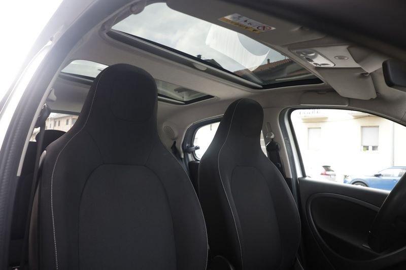 smart forfour smart forfour 70 1.0 twinamic Passion TETTO PANORAMICO Unicoproprietario