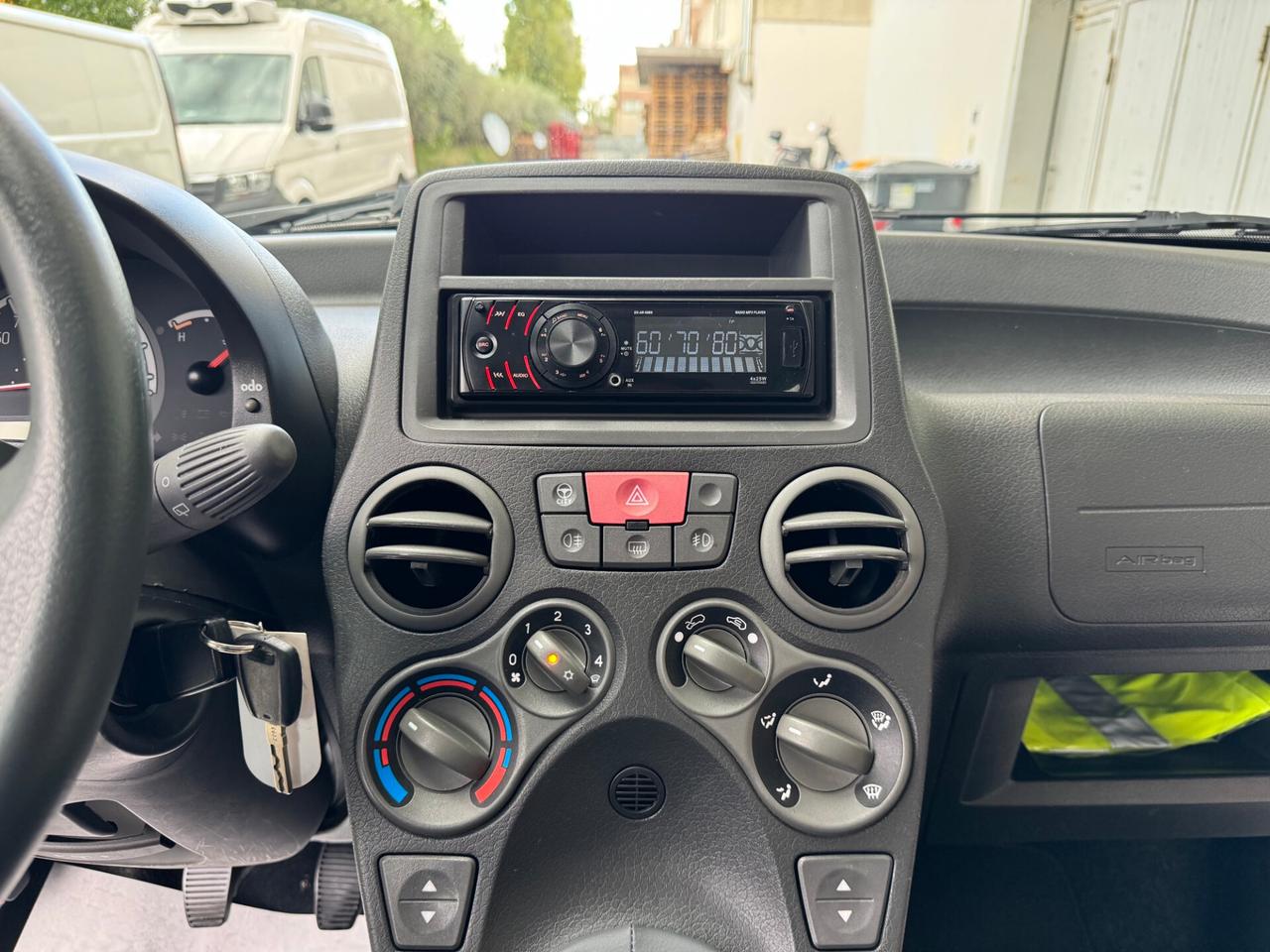 Fiat Panda 1.4 NaturalP. Dynamic GARANZIA 24 MESI