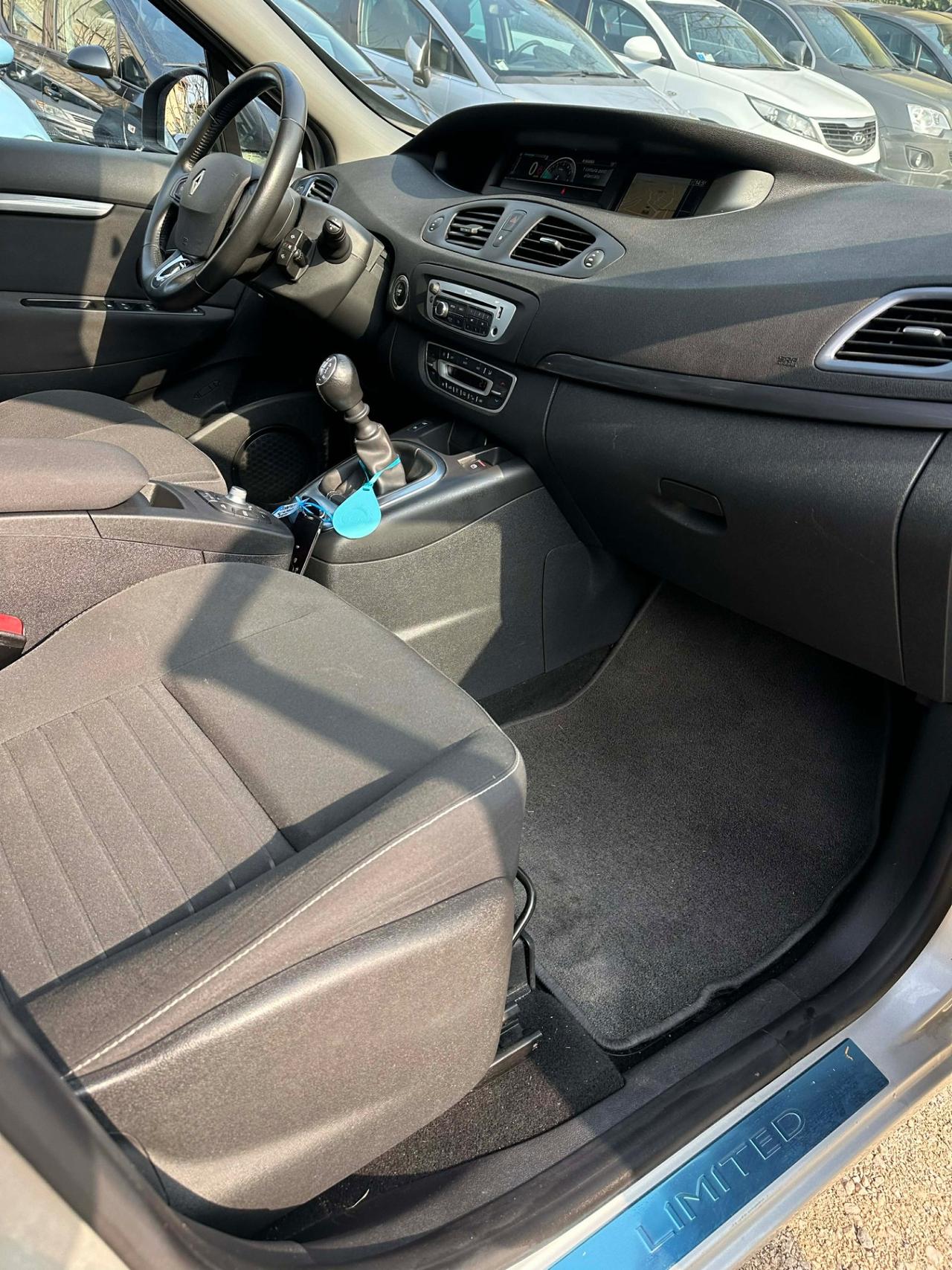 Renault SCÈNIC 1.5 dCi 110CV S&S BOSE