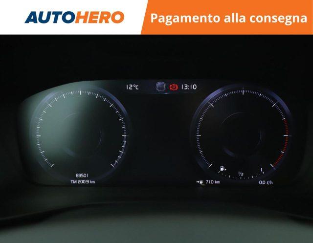 VOLVO XC40 D3 Geartronic Momentum