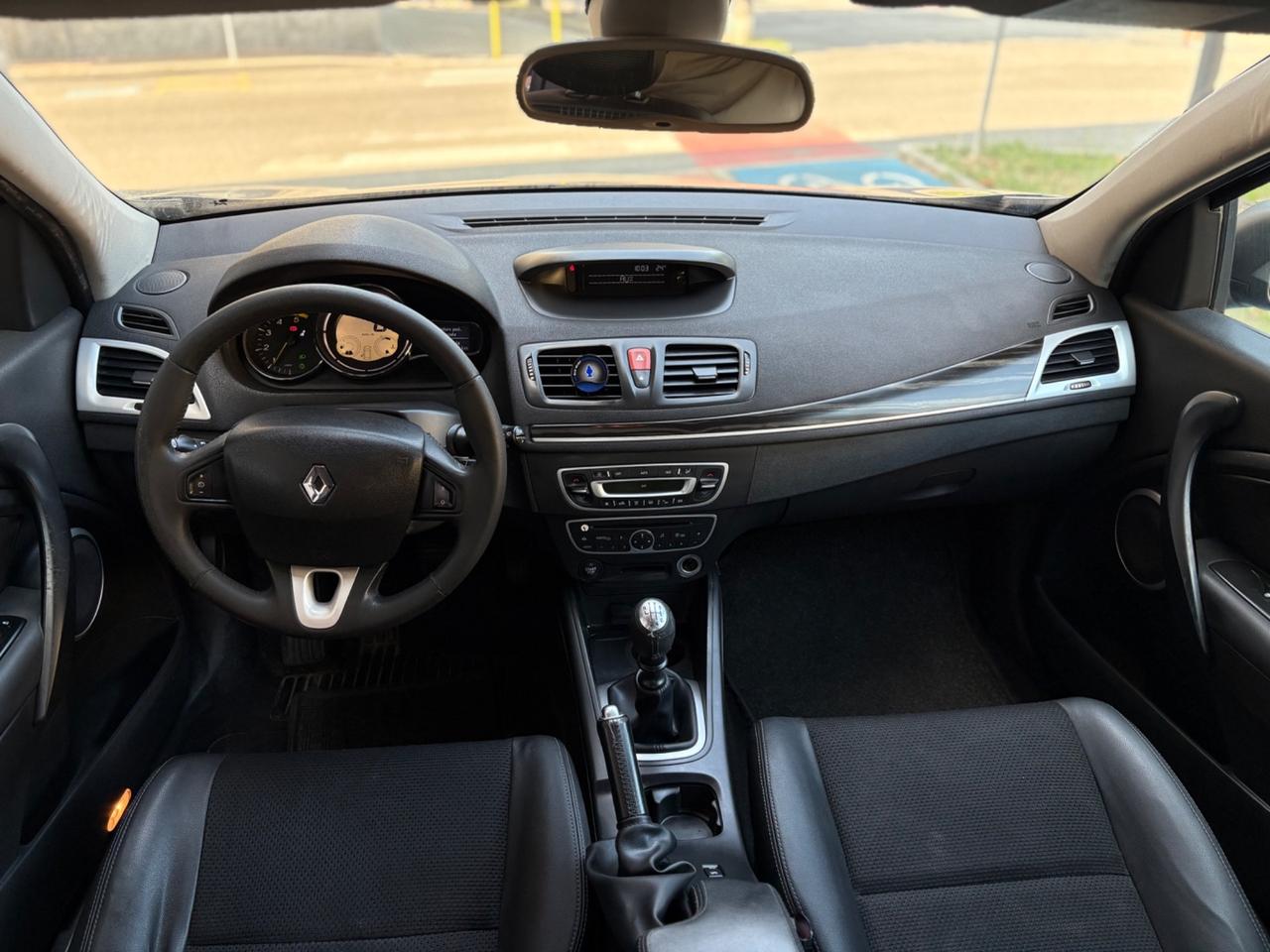 Renault Megane Mégane C-C 1.5 dCi 110CV Luxe