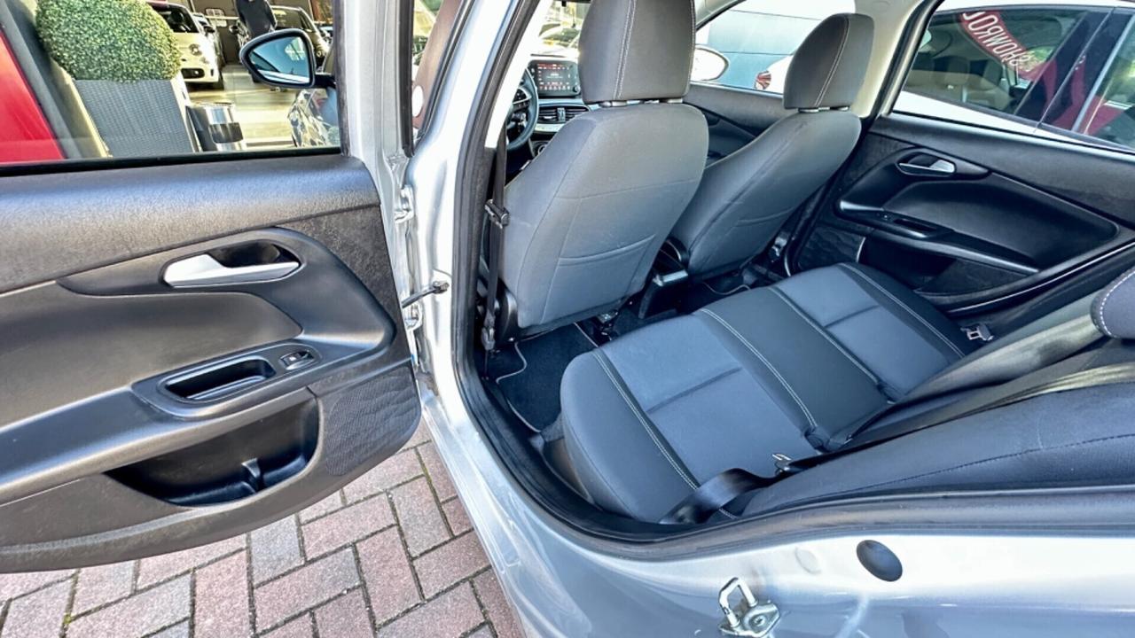 Fiat Tipo 1.6 Mjt 4 porte Mirror