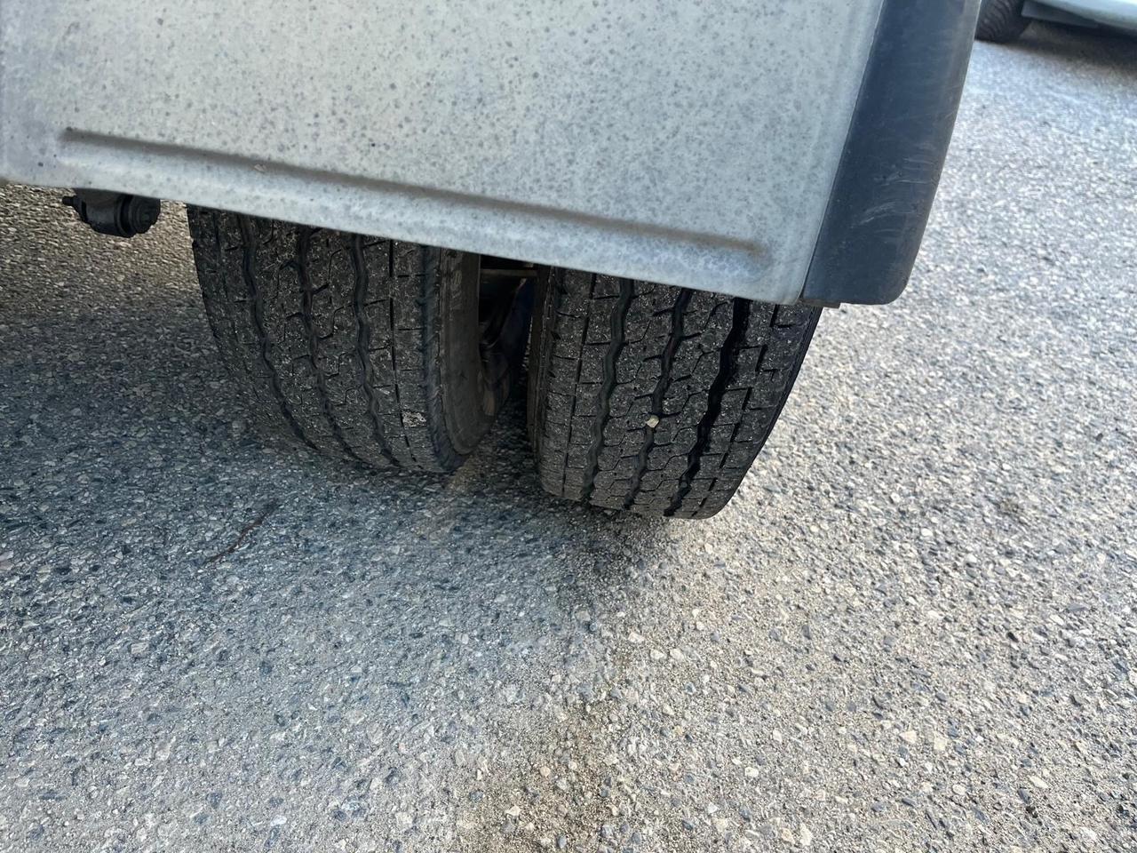 Ford transit 2.4 doppia/cambina- cass.ribalt.-12/2010