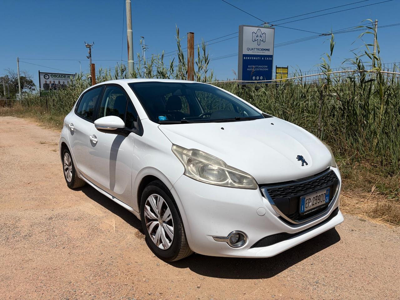 PEUGEOT 208 1.4 HDI 68CV ANNO 2012 ADATTA NEOPATENTATI
