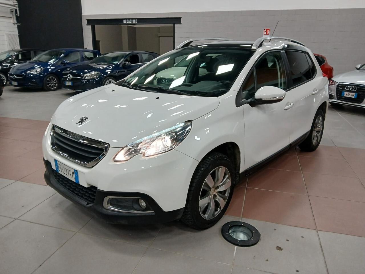 Peugeot 2008 PureTech 82 Allure