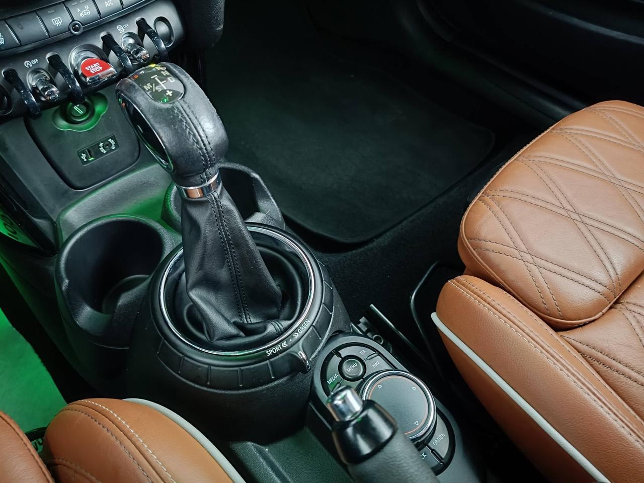 MINI Cooper - Mini Cabrio 1.5 Cooper D Hype auto