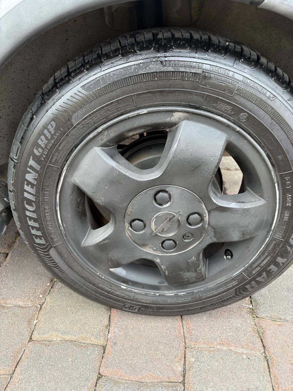 Opel Corsa 1.0Benz 2002