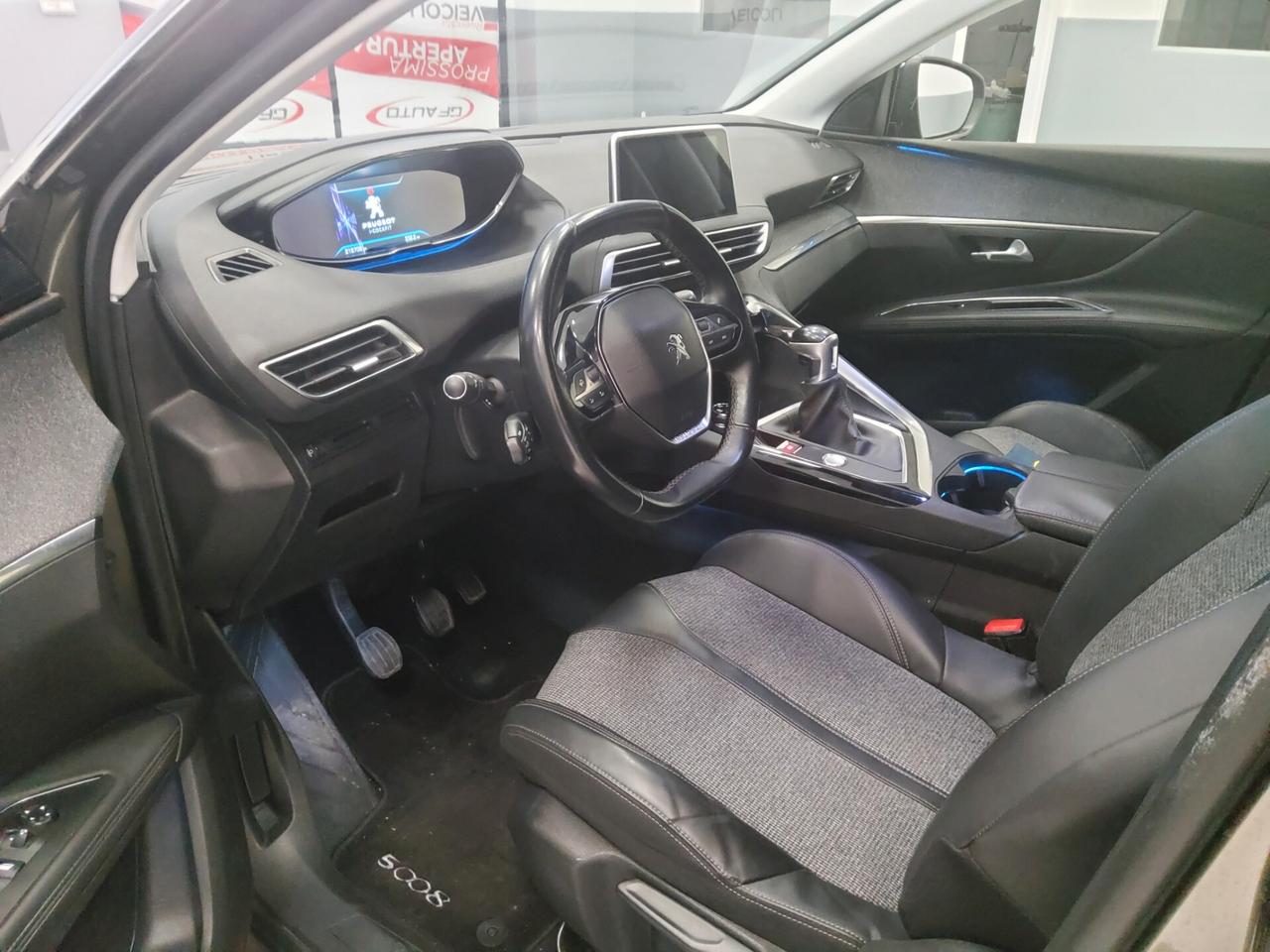 Peugeot 5008 BlueHDi 150 S&S Allure