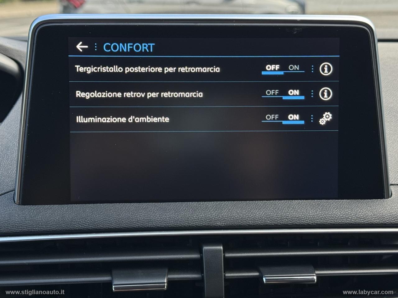 PEUGEOT 3008 BlueHDi 130 S&S EAT8 Allure