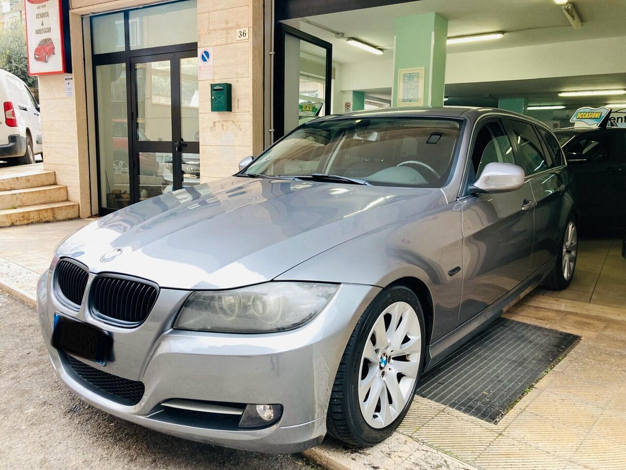 Bmw 320d Automatica -PERFETTA- 2013
