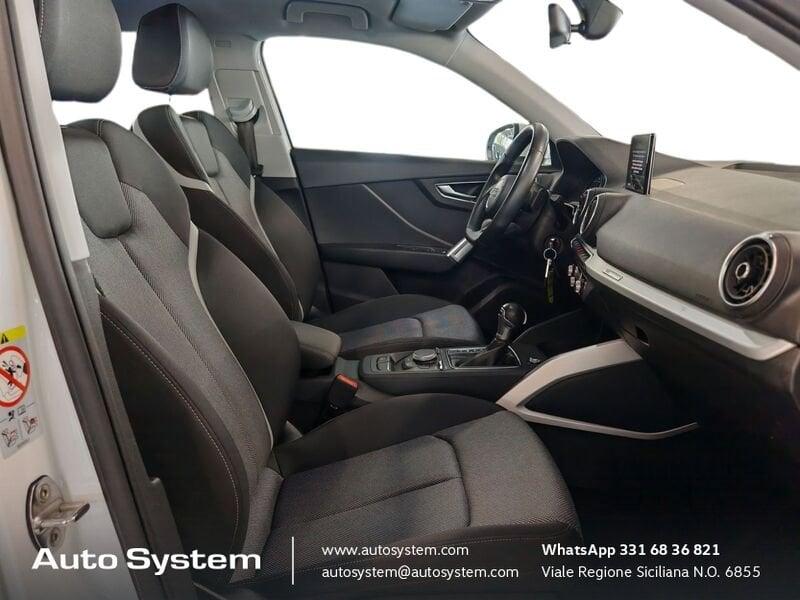 Audi Q2 Q2 30 1.6 tdi Identity Black s-tronic my20