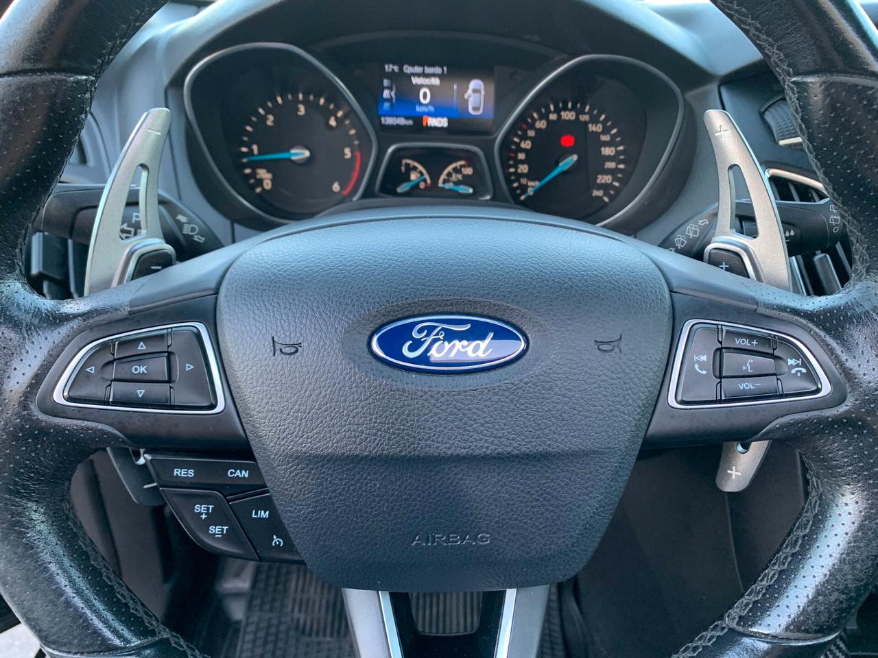 Ford Focus 1.5 Tdci 120cv ST Line Automatica