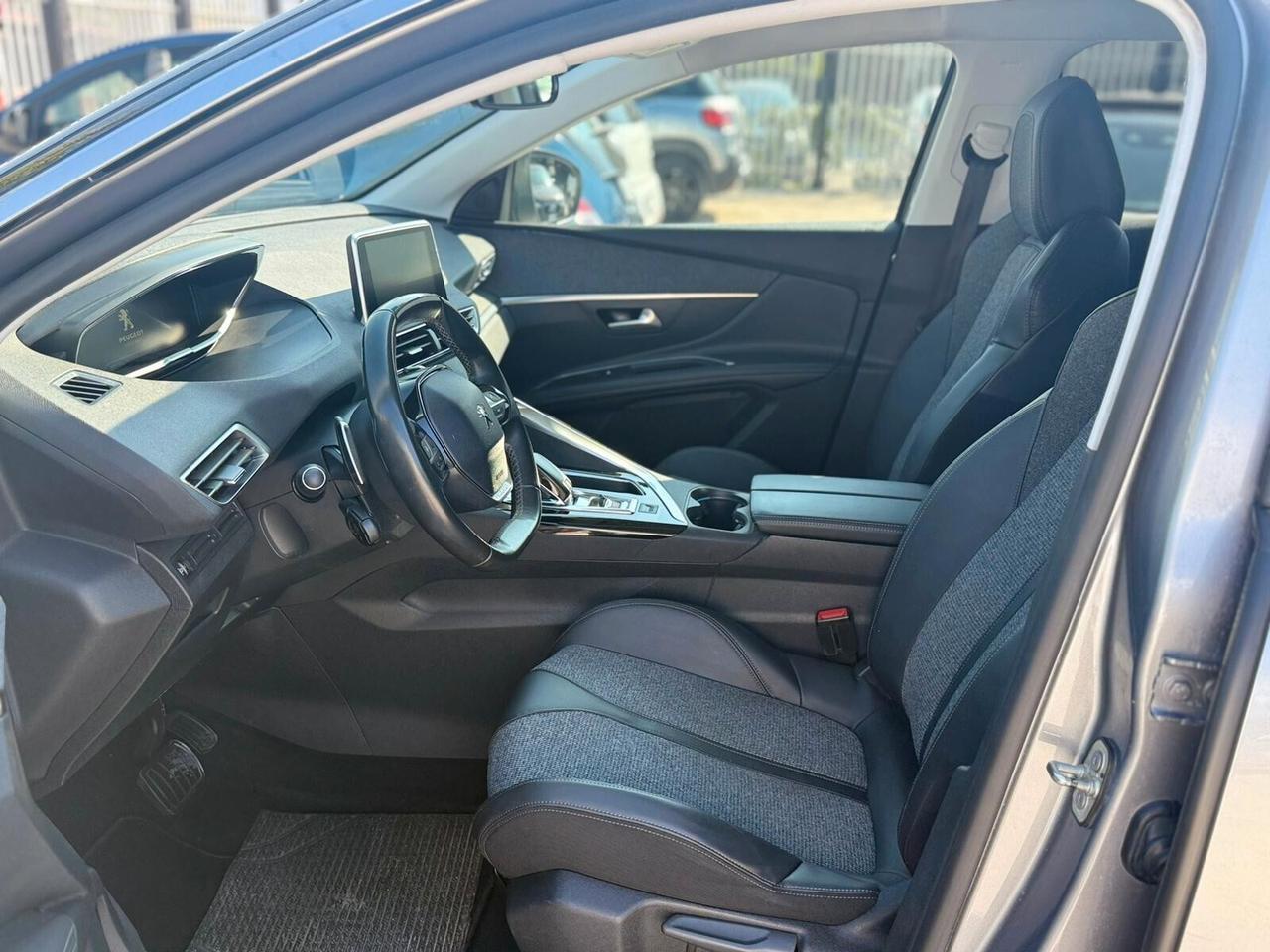 Peugeot 3008 Cambio Automatico 2017