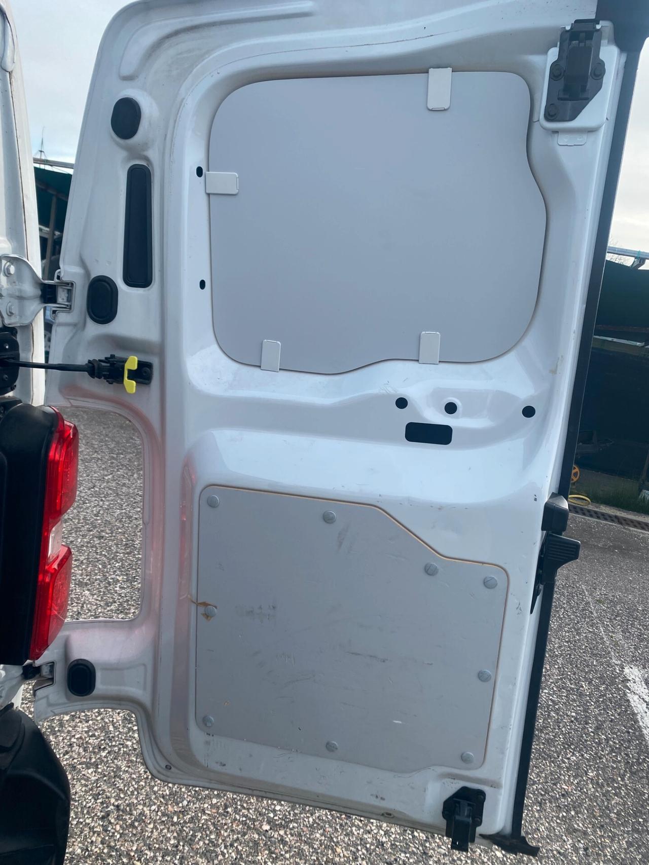 OPEL VIVARO 2.0D 145Cv PASSOLUNGO/TN Cargo ENJOY