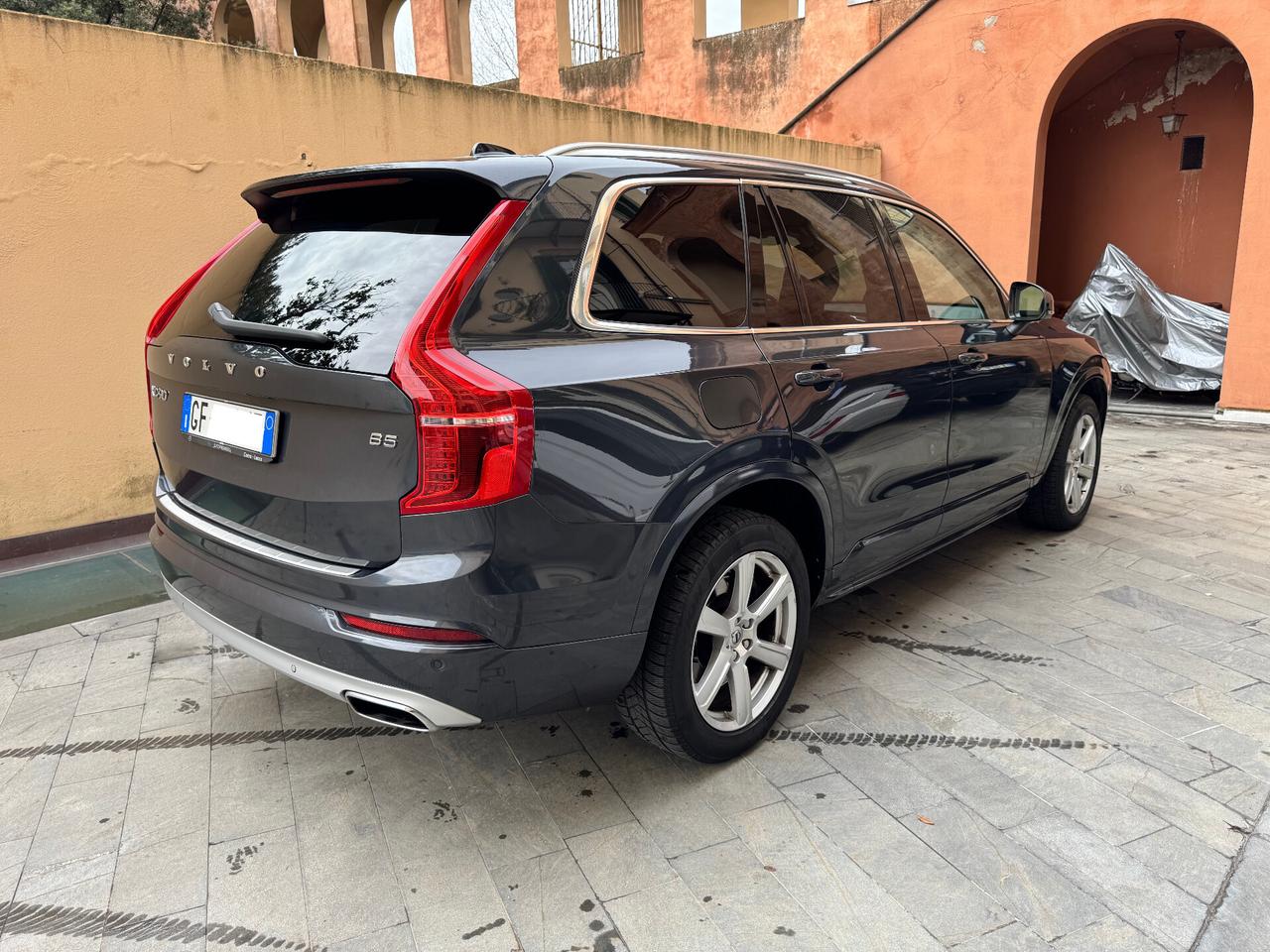 Volvo XC 90 B5 (d) AWD automatico 7 posti Momentum Pro