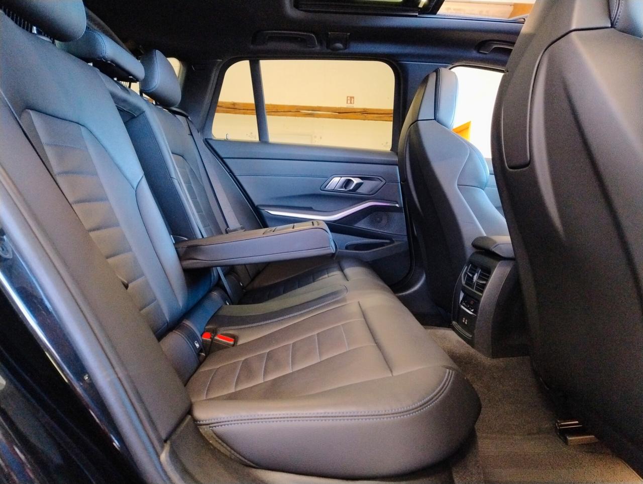 BMW 330d 48V Touring Msport *TETTO*SEDILI M3*GANCIO*LIVE