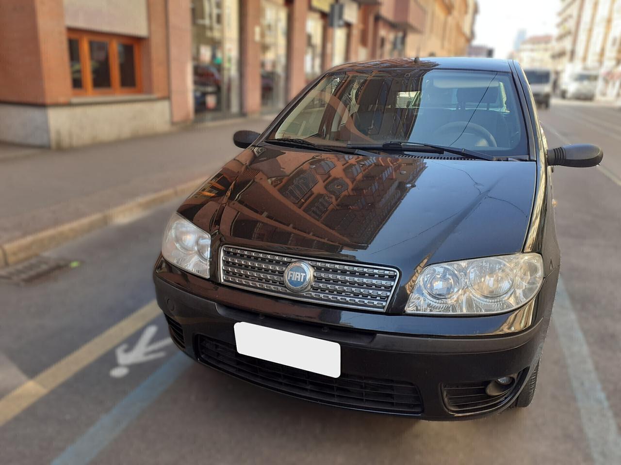 FIAT PUNTO -. APERTI AD AGOSTO