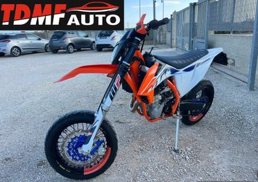 Ktm 450 SX-F tripla omologazione cross enduro motard