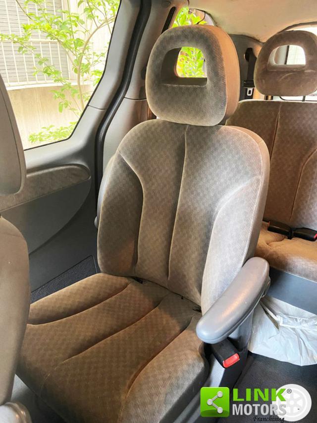 CHRYSLER Voyager 2.8 CRD cat Limited Auto