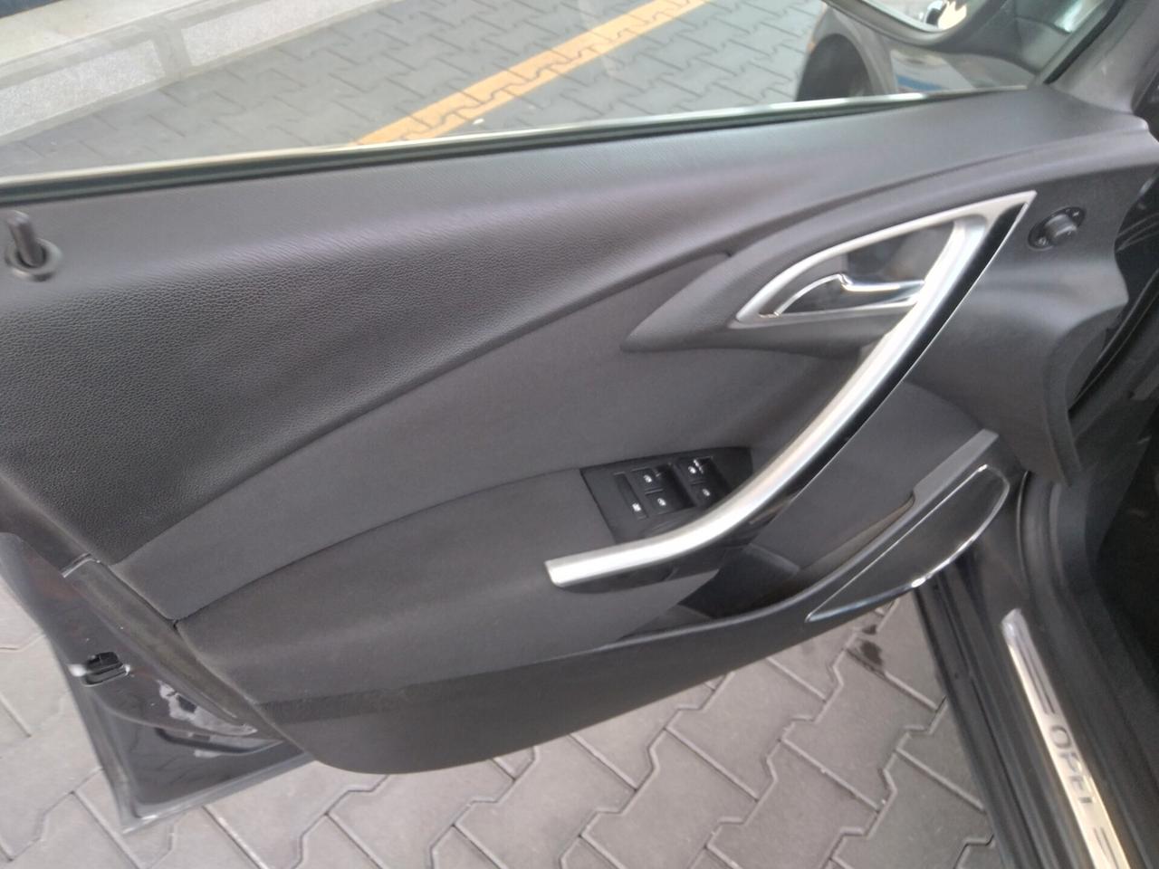 Opel Astra 2.0 CDTI 160CV Sports Tourer Cosmo S