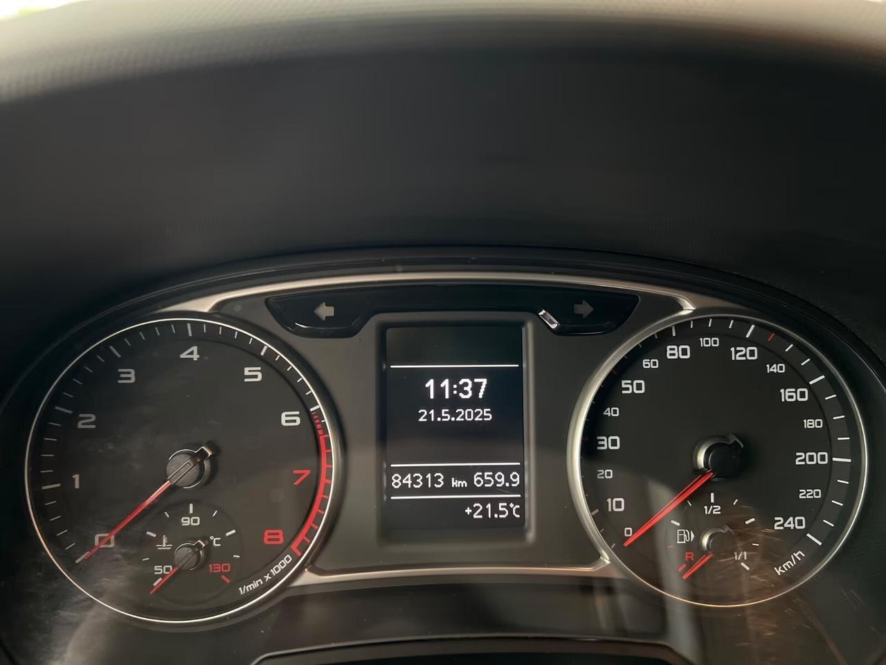 Audi A1 SPB 1.4 TFSI S line edition