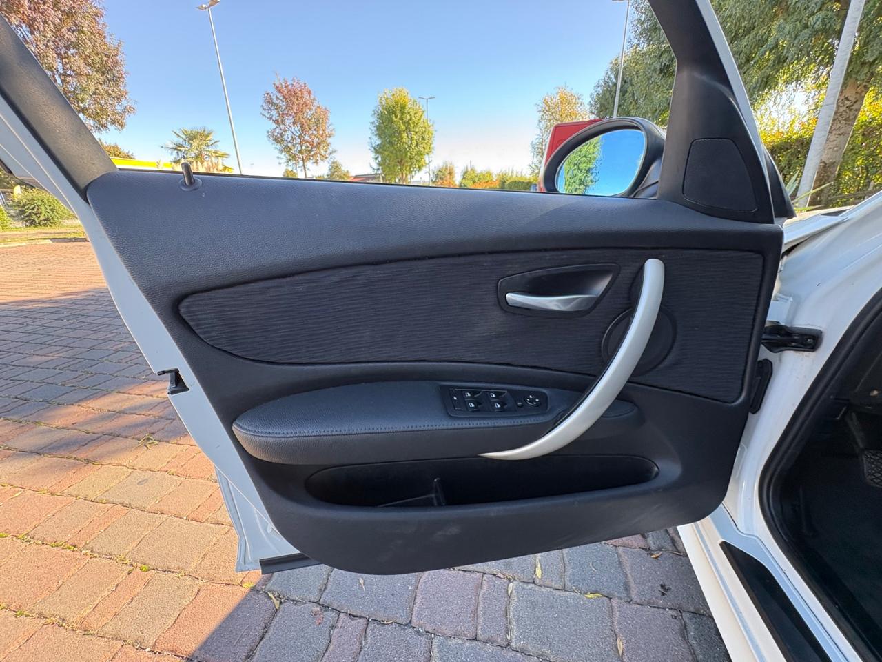 Bmw 116 116i cat 5 porte Futura