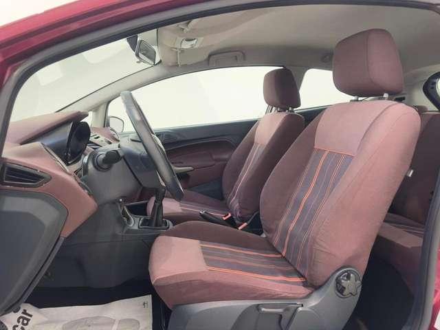 Ford Fiesta 1.2 82CV 3 porte Titanium