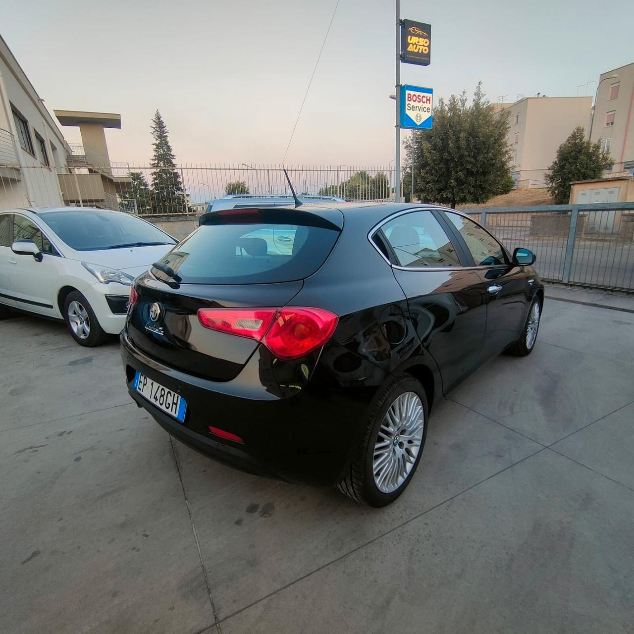 Alfa Romeo Giulietta 1.6 JTDm-2 105 CV Exclusive