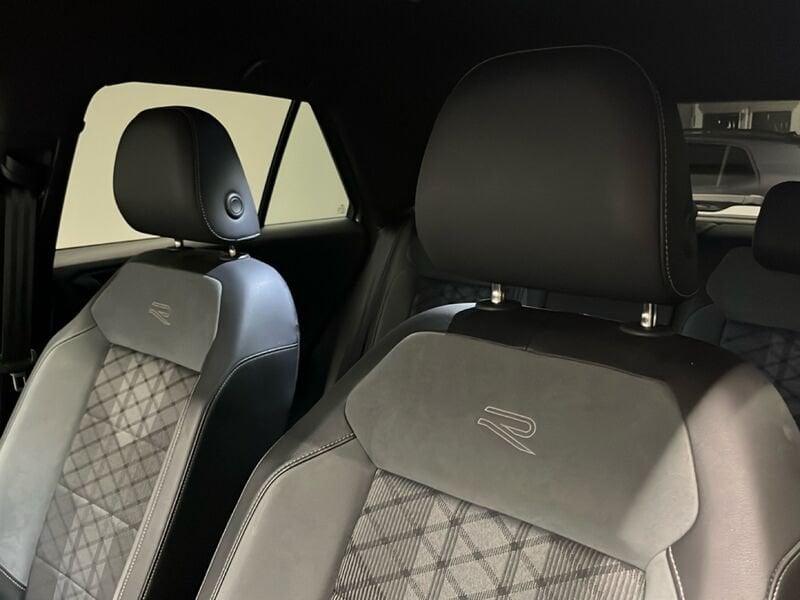 Volkswagen T-Roc Nuovo R-Line 1.0 TSI 81 kW (110 CV) Manuale