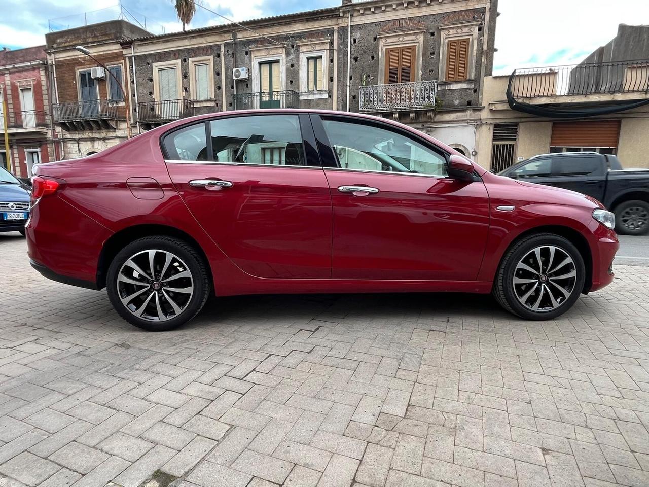 Fiat Tipo 1.6 Mjt 120CV 4 porte Lounge