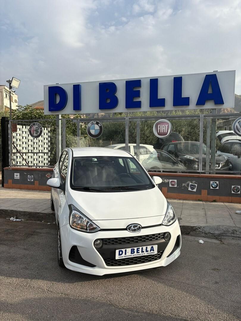 Hyundai i10 benzina 1.0 2020