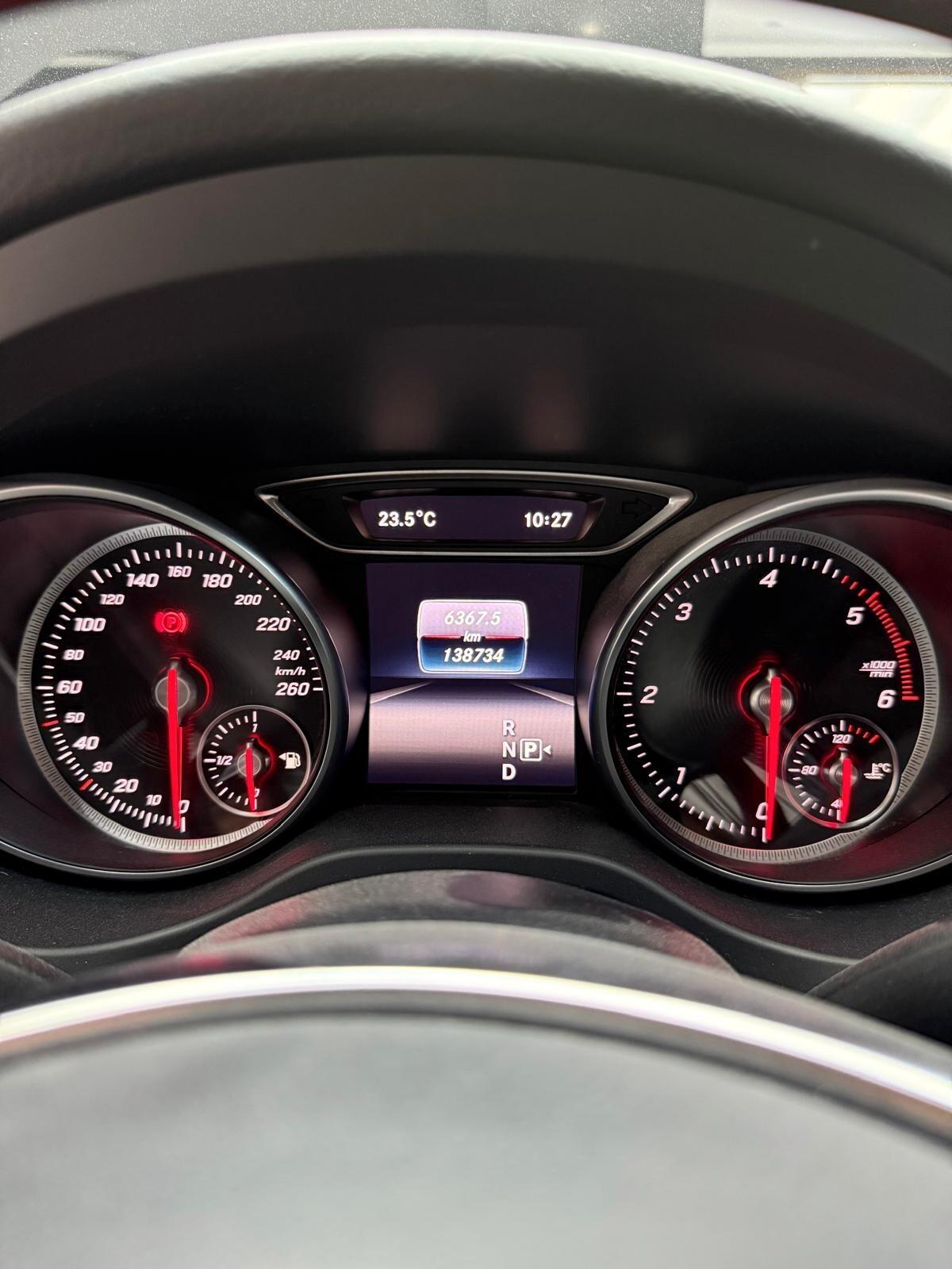 Mercedes-benz CLA 220 d 4Matic Automatic Premium
