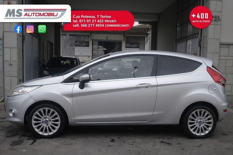 Ford Fiesta Ford Fiesta 1.4 16V 3p. Bz.- GPL Titanium Bs. Unicoproprietario
