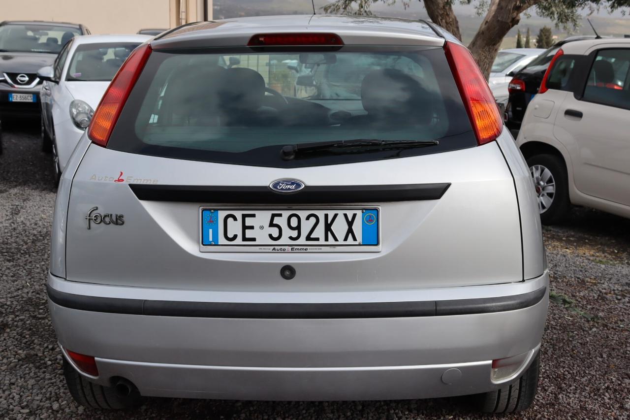 Ford Focus 1.6i 16V cat 5p. Ghia