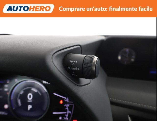 LEXUS UX Full Electric UX Hybrid Executive