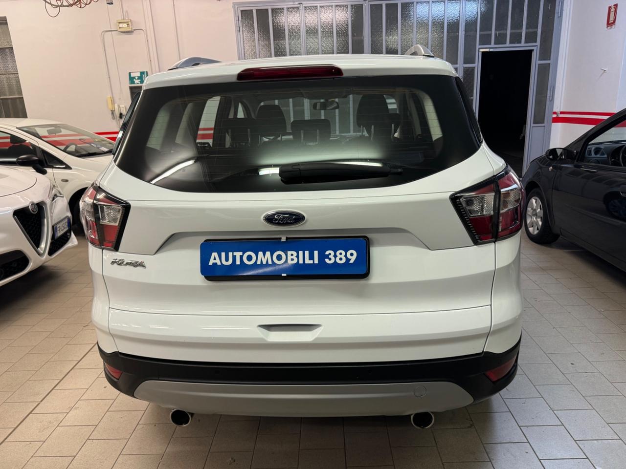 Ford Kuga 2.0 TDCI 120 CV S&S 2WD Powershift Business