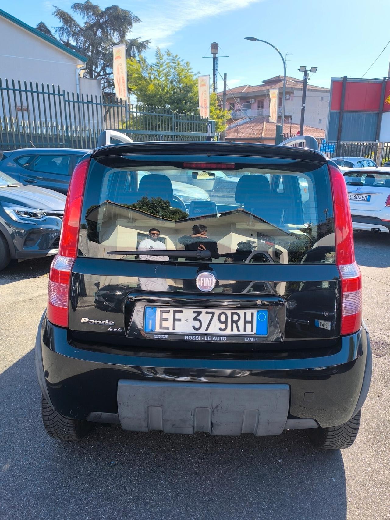 Fiat Panda 1.3 MJT 16V DPF 4x4 Climbing